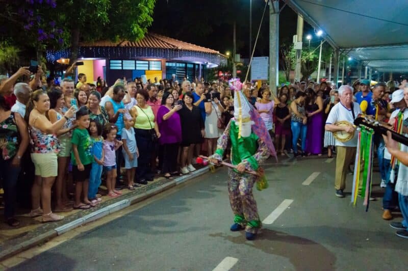 Natal De Luzes E Sons Encerrado Folia De Reis