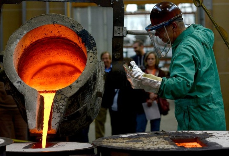 Produção brasileira de aço bruto tem queda de 8,6% até outubro