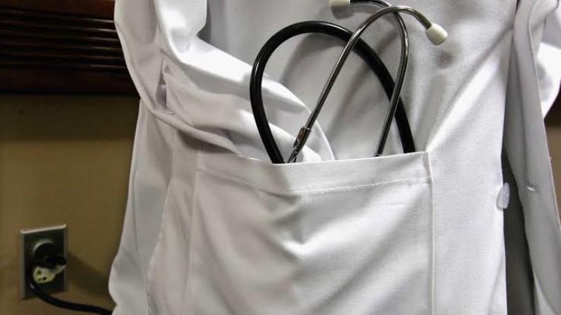 Câmara aprova projeto que regulariza o Revalida, de diplomas médicos