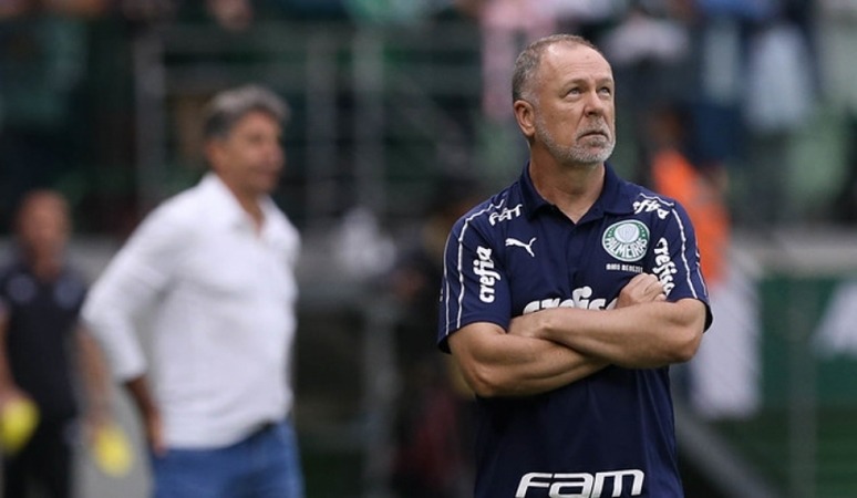 Mano Menezes é demitido após derrota do Palmeiras para o Flamengo