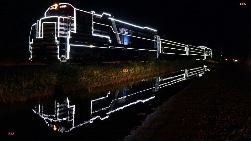 Projeto Natal nos Trilhos chega ao interior paulista com mais uma locomotiva histórica