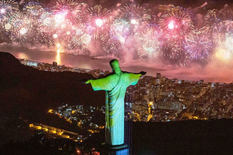 Réveillon do Rio bate recorde de turistas