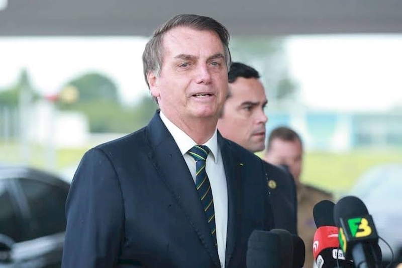 Não preciso ‘fritar’ ministro para demitir, diz Bolsonaro em entrevista à Band