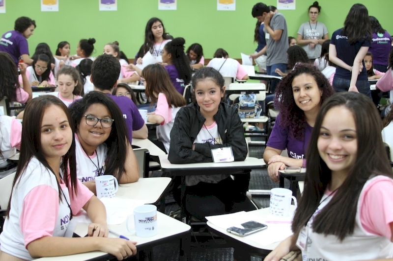 Garotas de 10 a 18 anos podem criar aplicativos na USP São Carlos e participar de desafio internacional