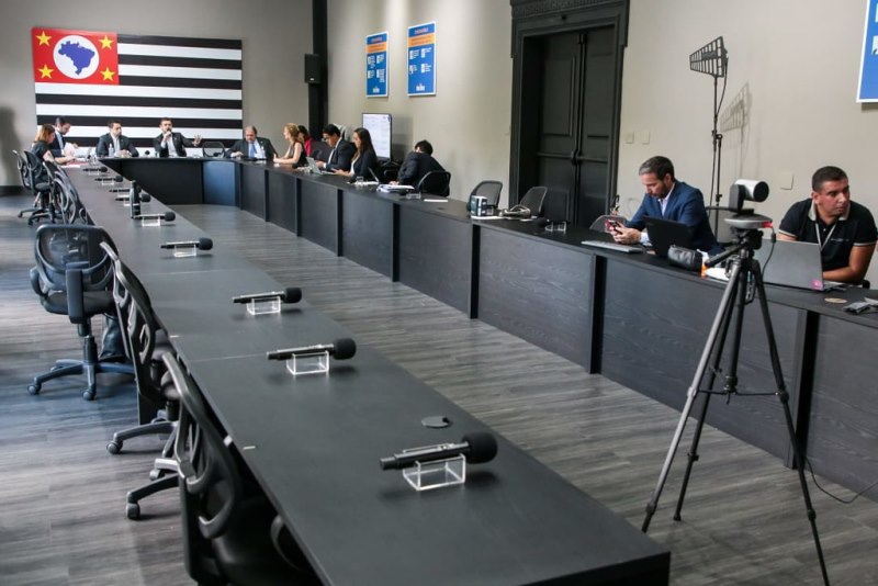 Teleconferência do Governo de SP reforça medidas com prefeitos da administrativas