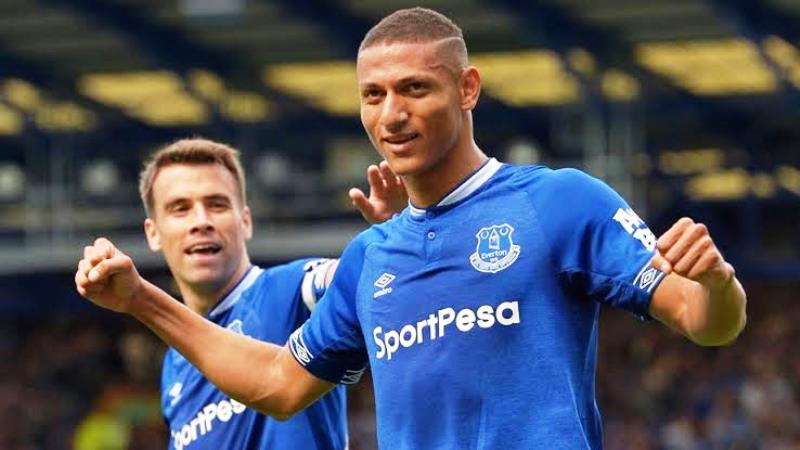 Flu vive expectativa por Richarlison