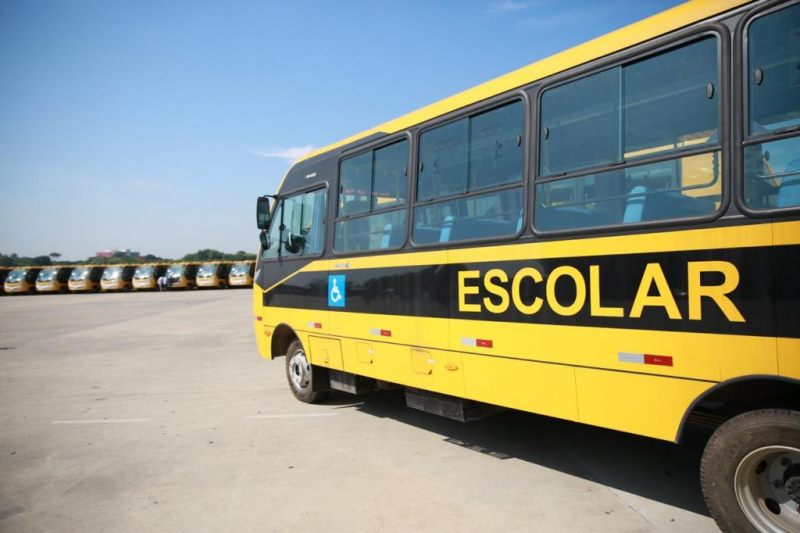 Governo de SP investe mais de R$ 38 milhões para aquisição de 168 ônibus escolares