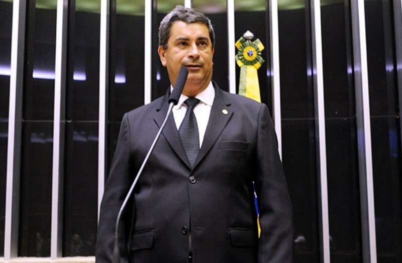 Estão armando para derrubar Bolsonaro, diz Coronel