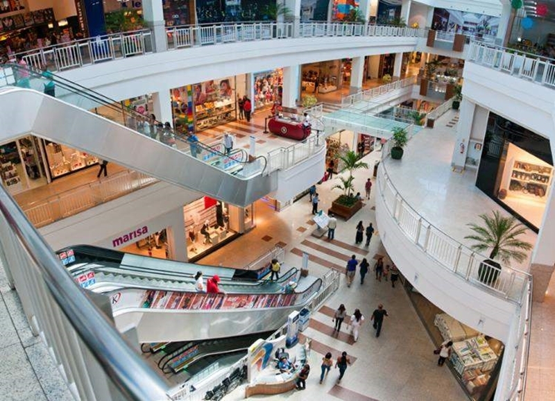Shoppings só poderão abrir por 4 horas e com 20% da capacidade em São Paulo
