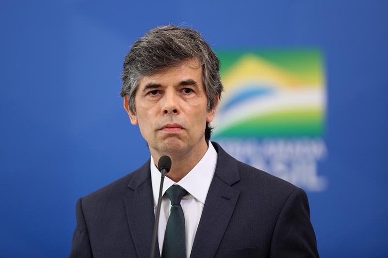 Ministro da Saúde Nelson Teich pede demissão do governo Bolsonaro