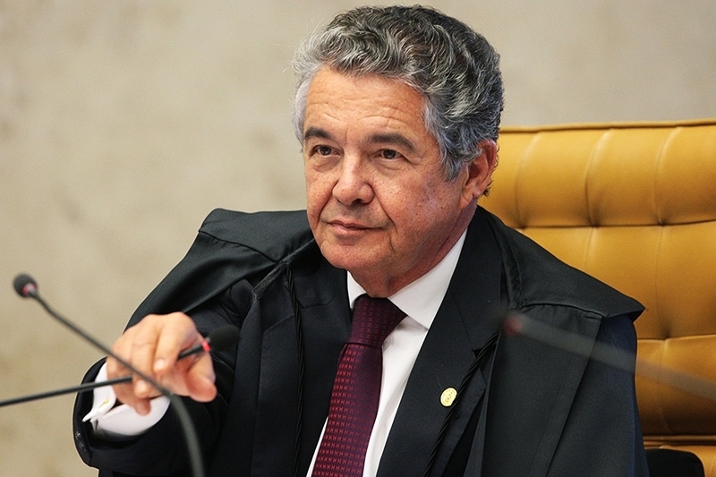 “Perplexo”, ministro Marco Aurélio Mello pede saída de Weintraub