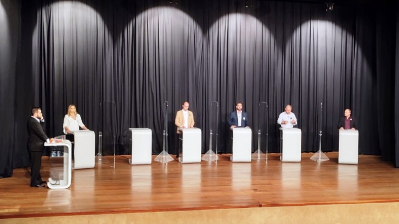 CidadeON realiza debate com candidatos a prefeito