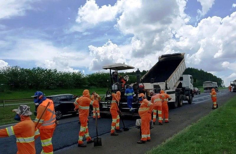 Rodovia recebe recomposição de pavimento