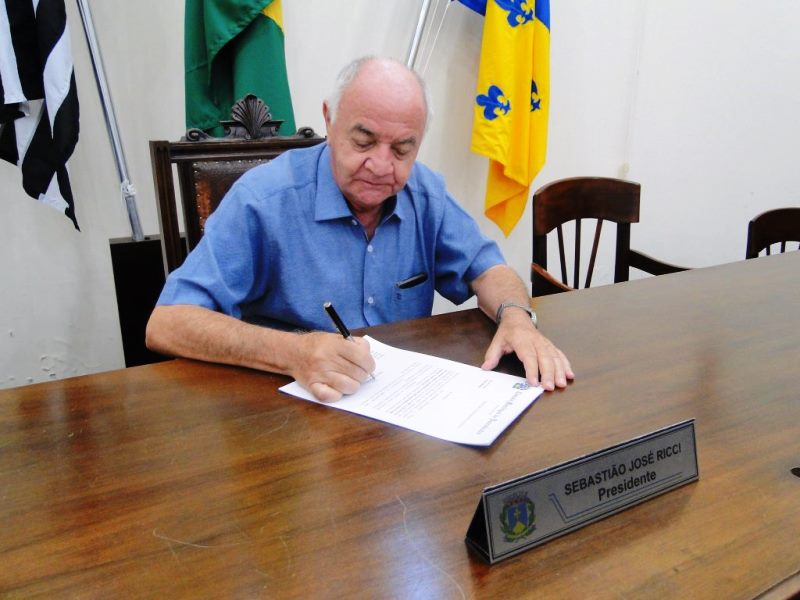 Prefeitura recebe R$ 1,4 milhão do Poder Legislativo