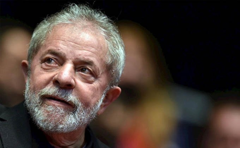 Lula tem condenações anuladas e volta a ficar elegível
