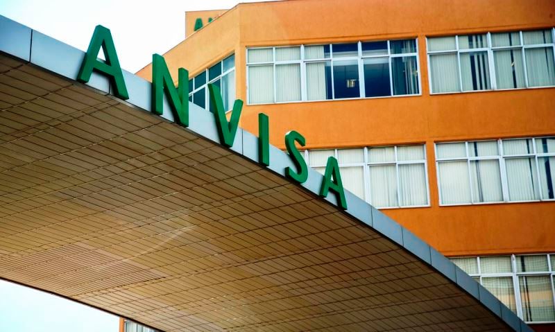 Anvisa recebe pedido de uso emergencial de medicamento contra Covid-19