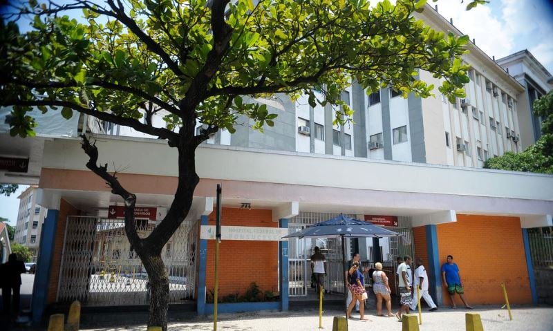 Hospitais federais perdem 1,4 mil profissionais temporários