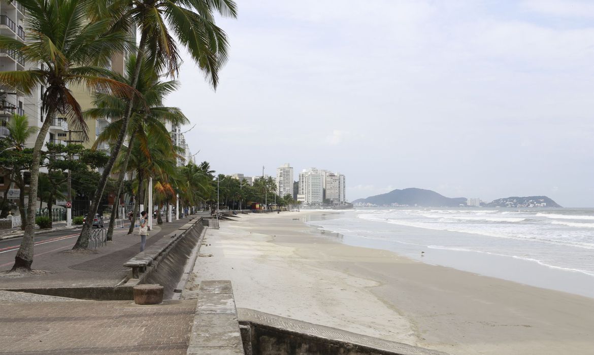 Com Fase Vermelha, praias paulistas terão restrições
