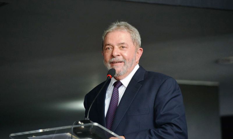 Lula venceria Bolsonaro e é favorito para 2022, mostra pesquisa