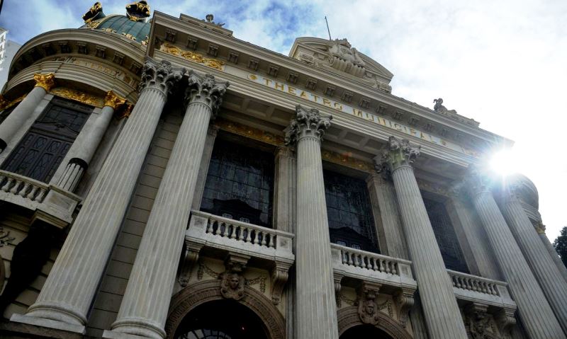 Theatro Municipal mostra o que são óperas, balés e concertos