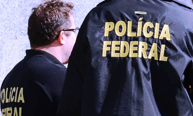 Polícia Federal desarticula quadrilha que desviava auxílio emergencial
