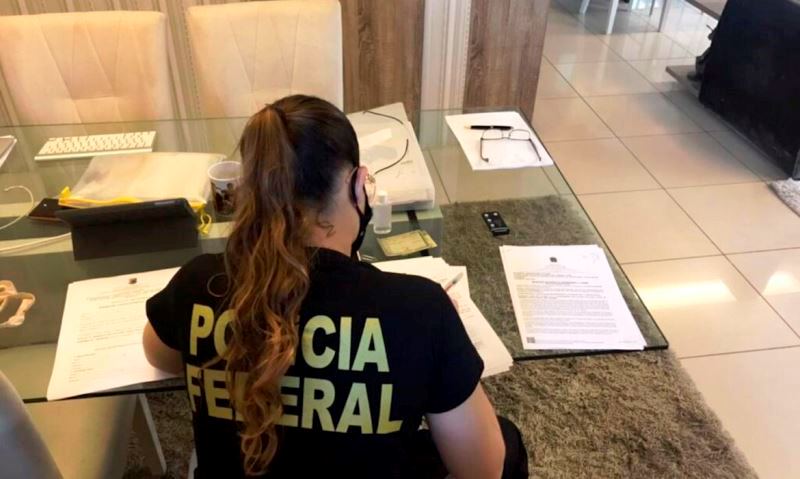 Polícia Federal investiga fraude em licitação de máscaras