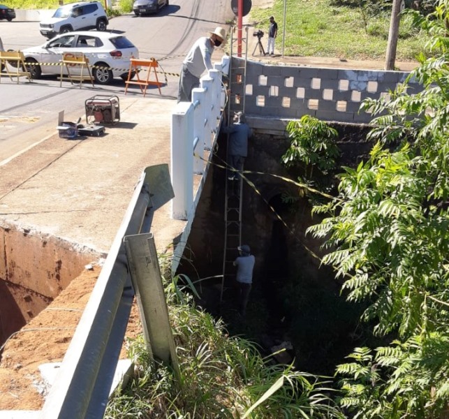 Iniciado trabalho de recuperação da ponte no Parque Arnold Schimidt