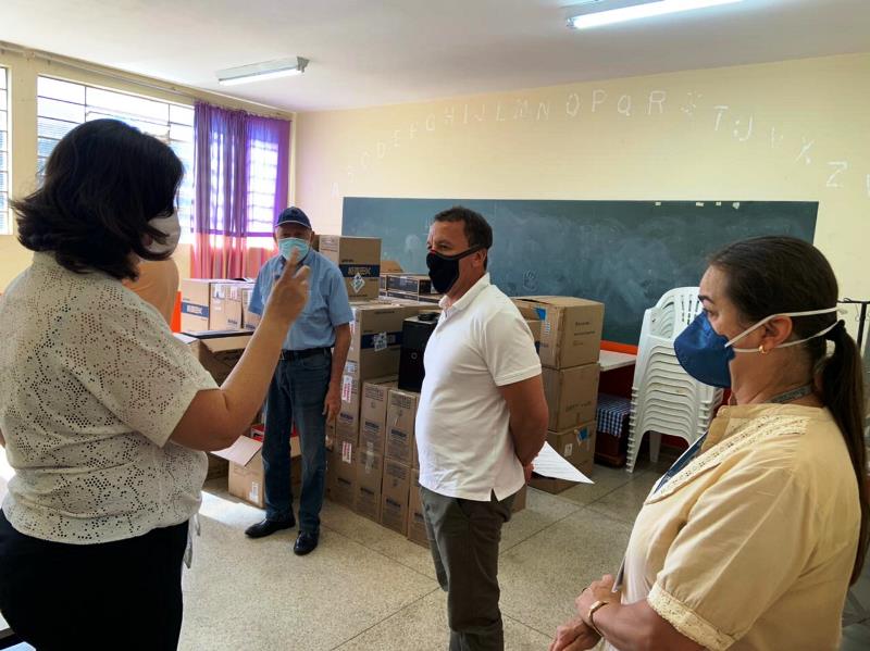 Secretaria recebe novos equipamentos de informática