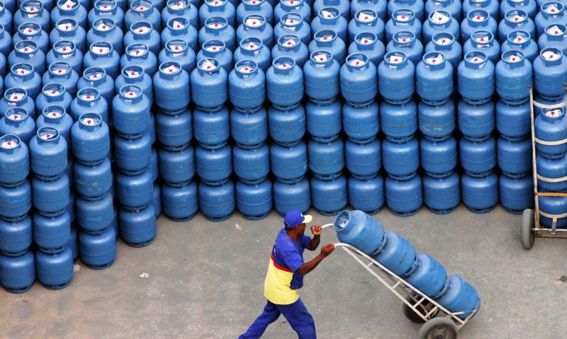 Gás de cozinha segue em alta 2 semanas após reajuste