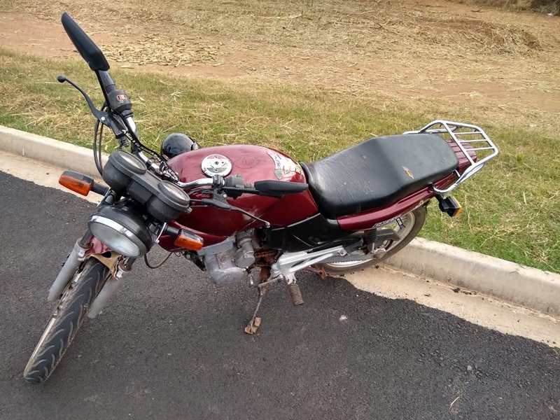 Menor é apreendido com motocicleta adulterada em Ibaté