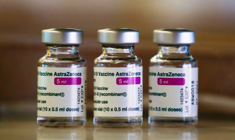 Fiocruz deve receber mais duas remessas de insumo para vacinas contra à Covid-19