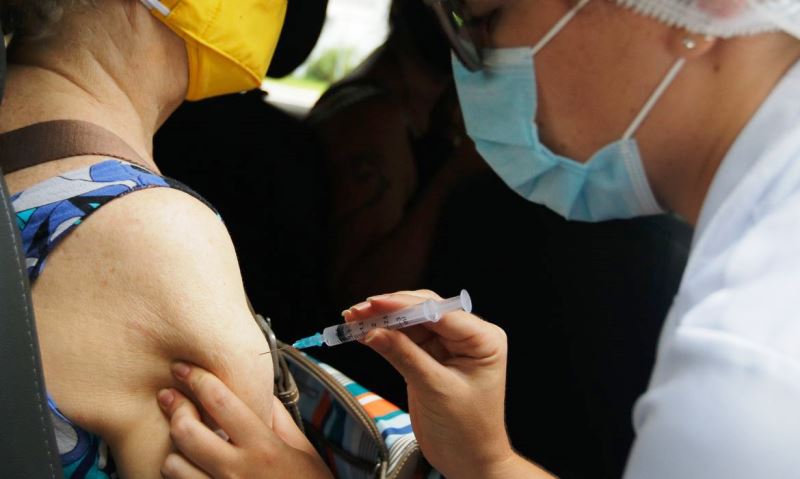 São Paulo antecipa vacinação de pessoas com comorbidades e deficientes