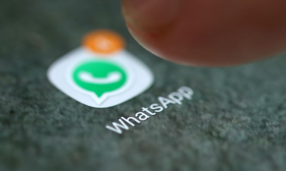 Órgãos públicos pedem adiamento da nova política do WhatsApp