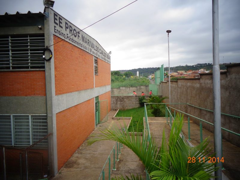 Escola estadual é fechada em São Carlos por surto de Covid-19