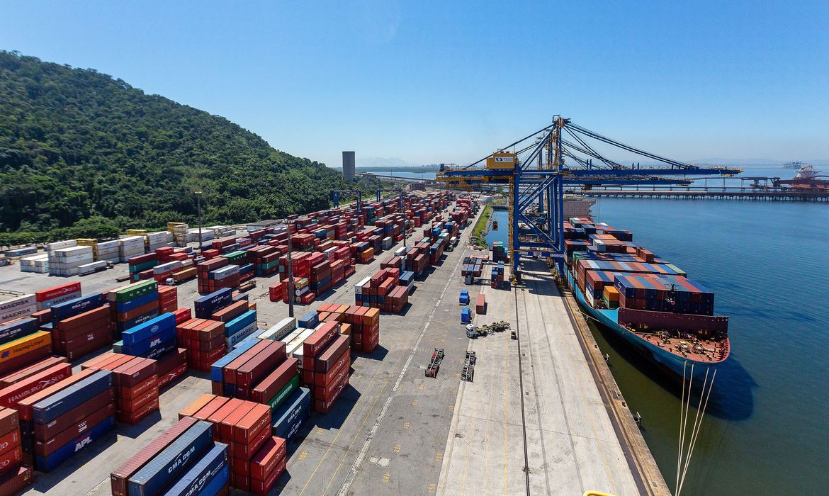 Brasil não renovará pacto de transporte naval