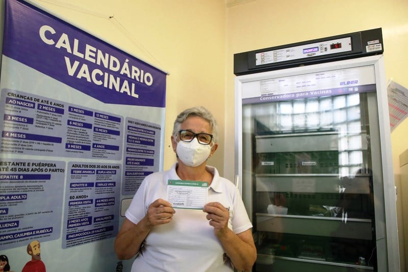 Estado de São Paulo supera meta de vacinação contra Covid-19 em idosos