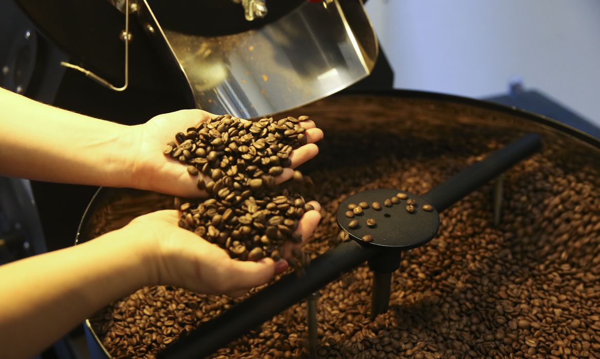 Consumo mundial de café atinge volume de 167,58 milhões de sacas
