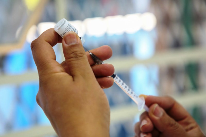 São Paulo antecipa vacinação de adultos e imuniza adolescentes a partir de 18 de agosto