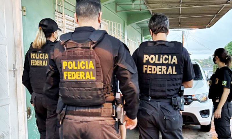 Polícia Federal desarticula quadrilha que fazia tráfico internacional de drogas