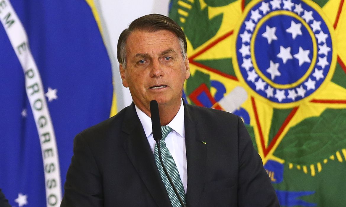 Presidente Jair Bolsonaro testa negativo para Covid-19