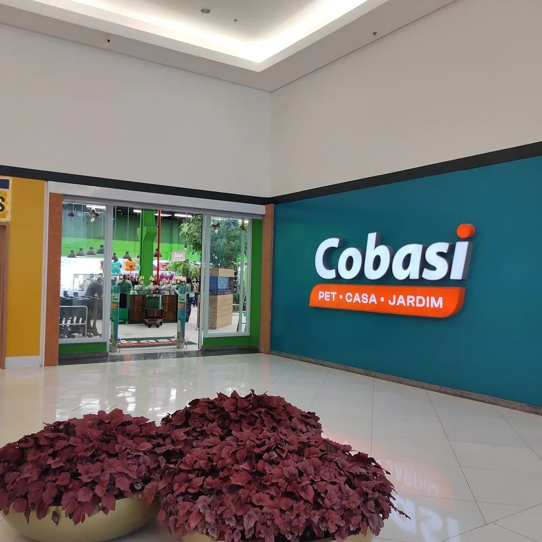 Cobasi inaugura mega loja no Tivoli Shopping