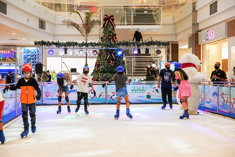 Patinação no gelo, cinema e arena de games estão entre as opções do ShoppingSantaÚrsula