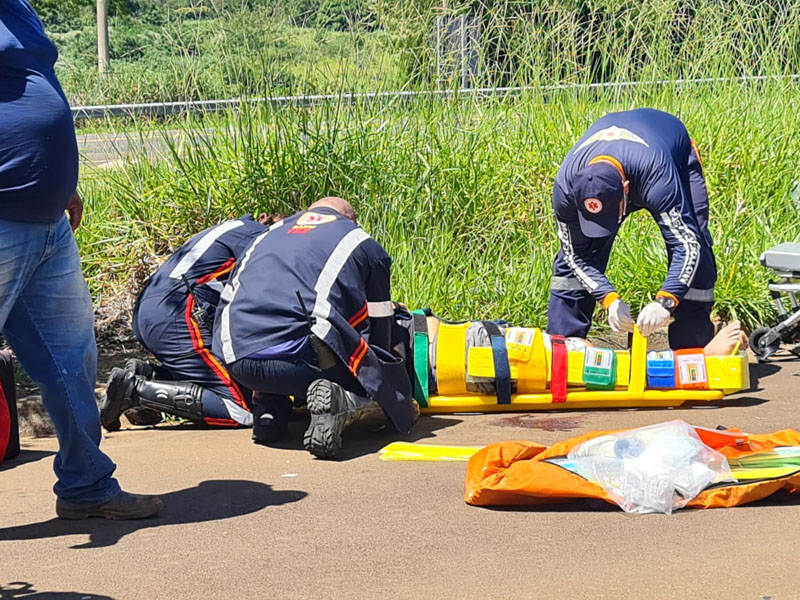 Jovem De Anos V Tima De Acidente Sofre Fratura Exposta Na Perna