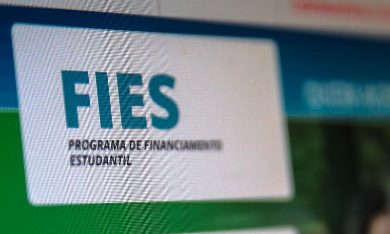 FNDE prorroga prazo para renovar contratos de financiamento do Fies
