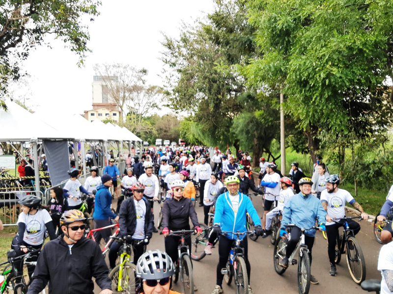Farmácia Rosário realiza seu primeiro passeio ciclístico na cidade de São Carlos