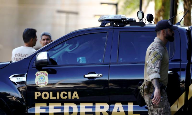 Polícia e Receita Federal fazem operação contra importação irregular de eletrônicos