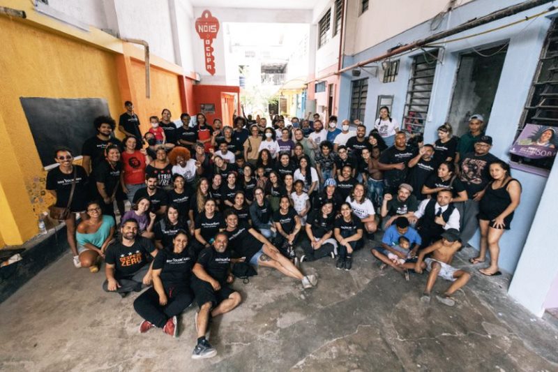 Alegria, orgulho e esperança: voluntariado leva melhorias de infraestrutura à Ocupação Elza Soares, em São Paulo