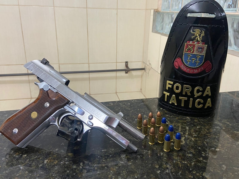 Força Tática prende indivíduo com pistola em Ibaté