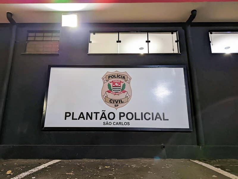 Volkswagen Gol Plus é furtado no Centro de São Carlos