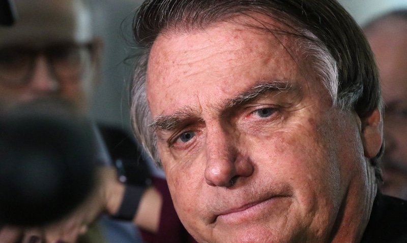 Exército prepara cela para possível prisão de Bolsonaro, diz revista